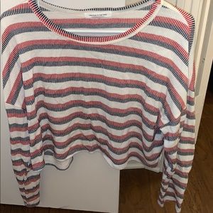 Long sleeve crop top